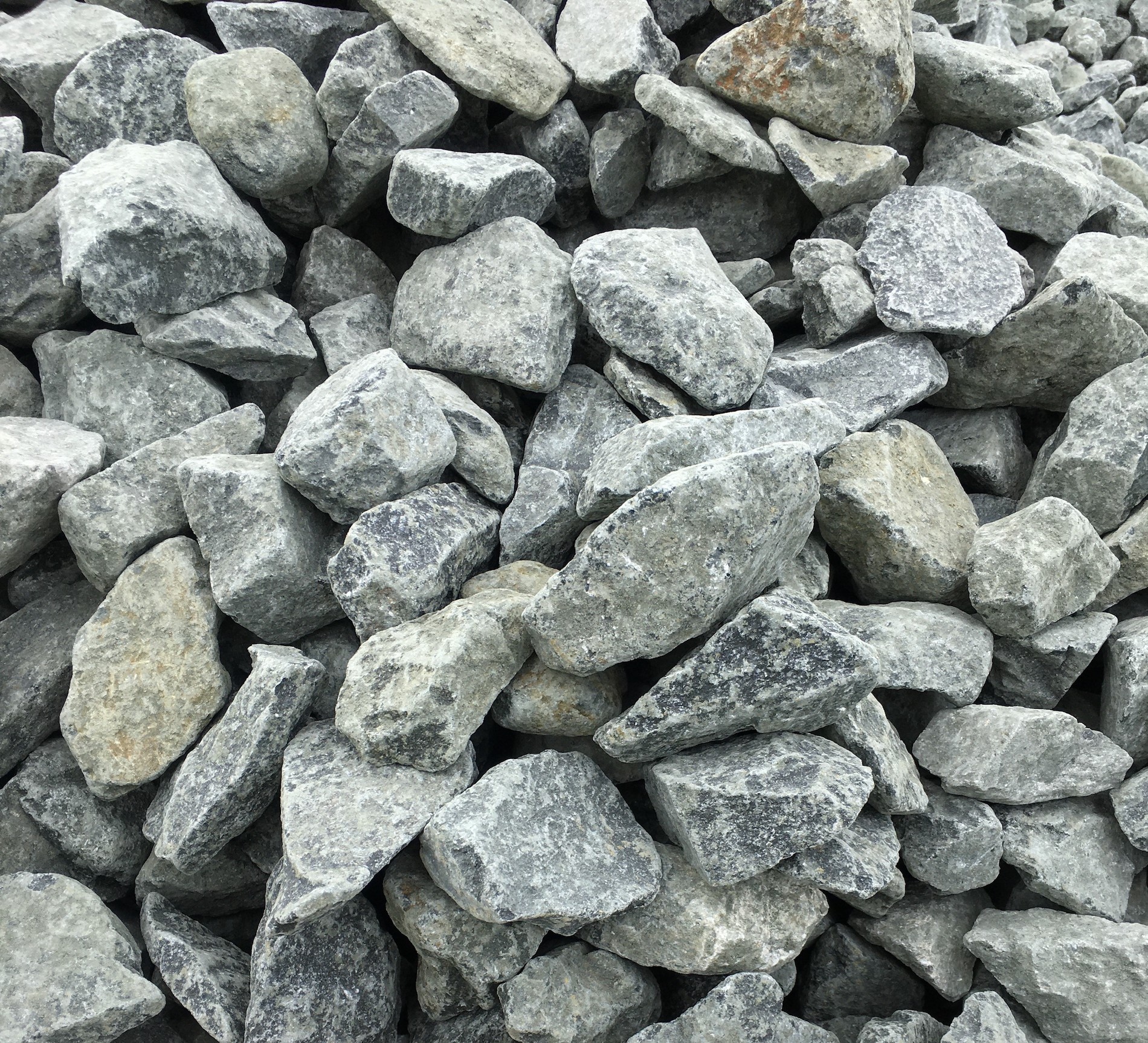 How to Dispose of Rocks and Gravel
